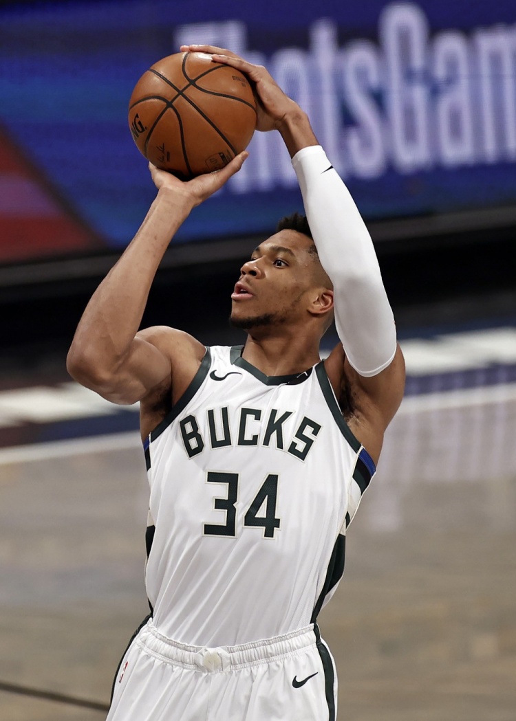 瓦尔迪的早餐和队友不一样，主教练：文化不同，需求也不同（瓦尔迪早餐不同于队友，主帅：文化背景不同，需求自然不一）