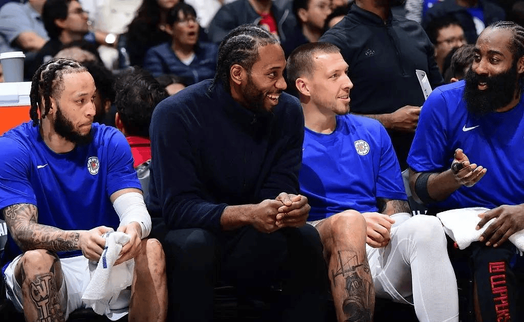 中锋脚步训练秘籍（中锋脚步进阶指南）