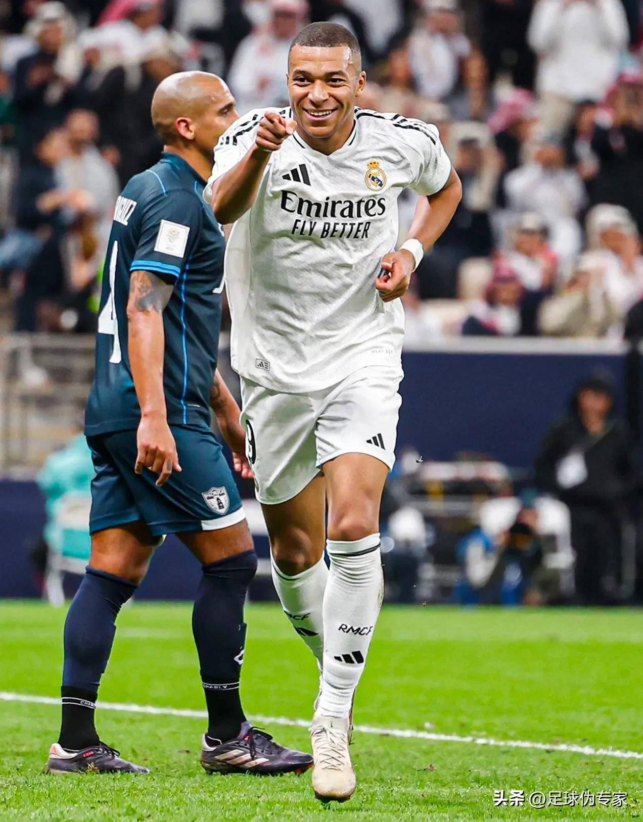 穆勒：决赛不是梅西vs穆勒，而是迈阿密国际PK温哥华白浪（穆勒：决赛看团队，不是我和梅西对决——迈阿密国际大战温哥华白浪）