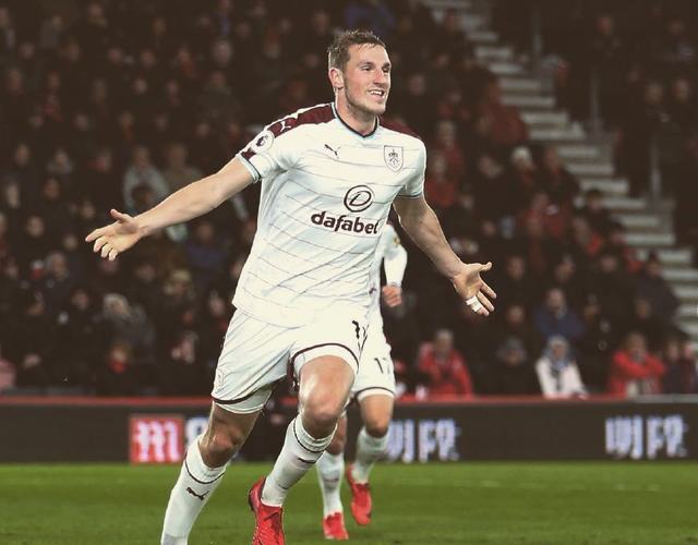 孔蒂：双线能力不足？我们买了个9个人，问题是有7个人受伤了（孔蒂：双线无力？我们引进了9人，可有7人伤停）