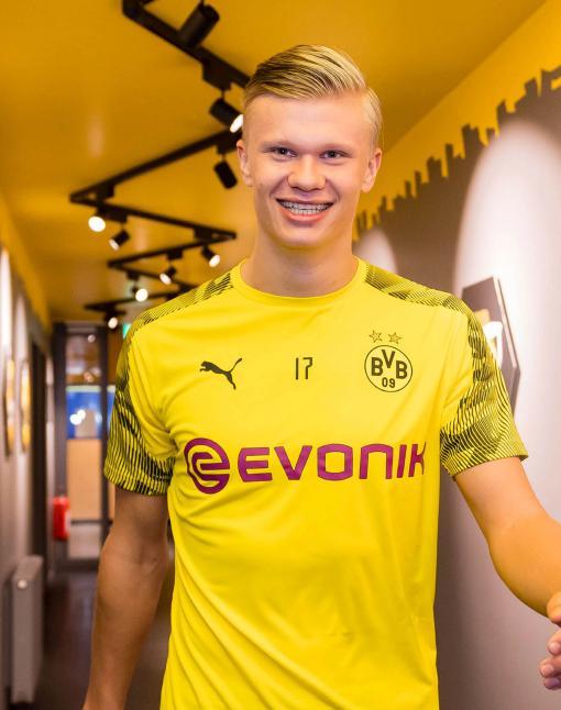 中足联成立！媒体人：希望这是一个全新的开始