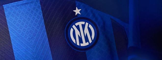 张镇麟上海首秀出战7分钟，3中3得到6分（张镇麟上海首秀仅出战7分钟，三投全中拿下6分）